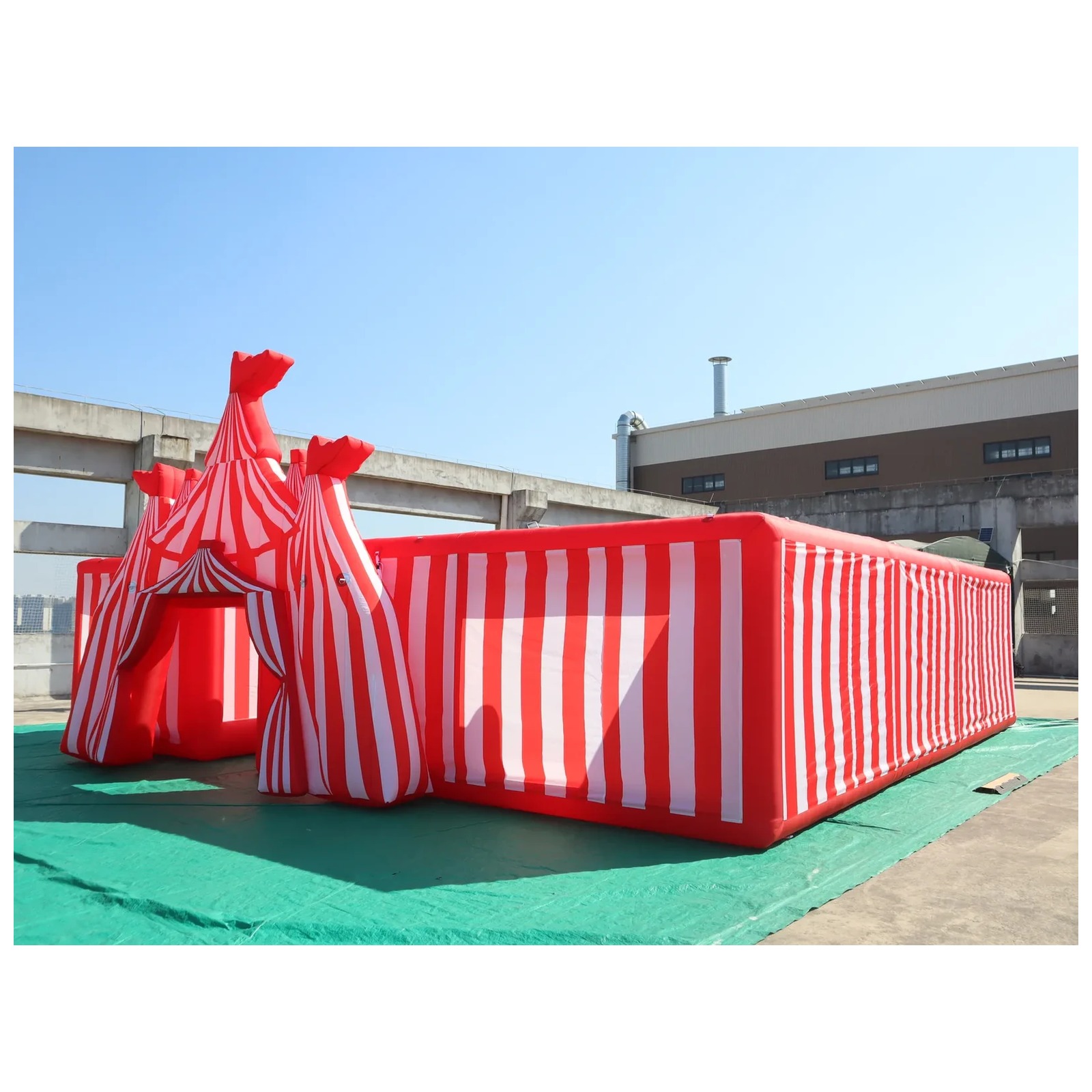 Large Red White Circus Inflata - Kids Outdoor Venues ulasan dan harga